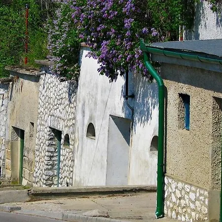 Magdalena Apartman Eger Exterior photo