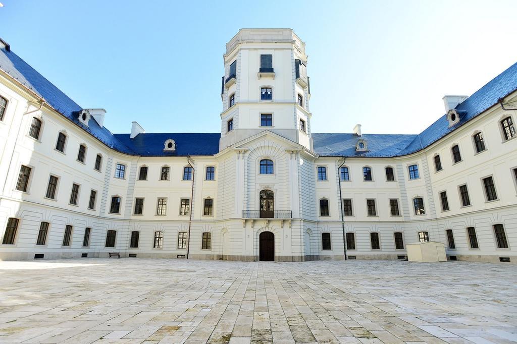 Magdalena Apartment Eger